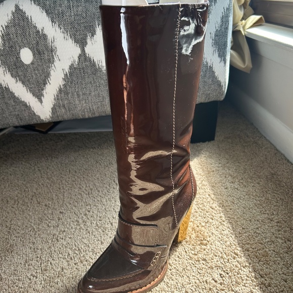 Dolce & Gabbana Heeled Boots - Picture 4 of 10